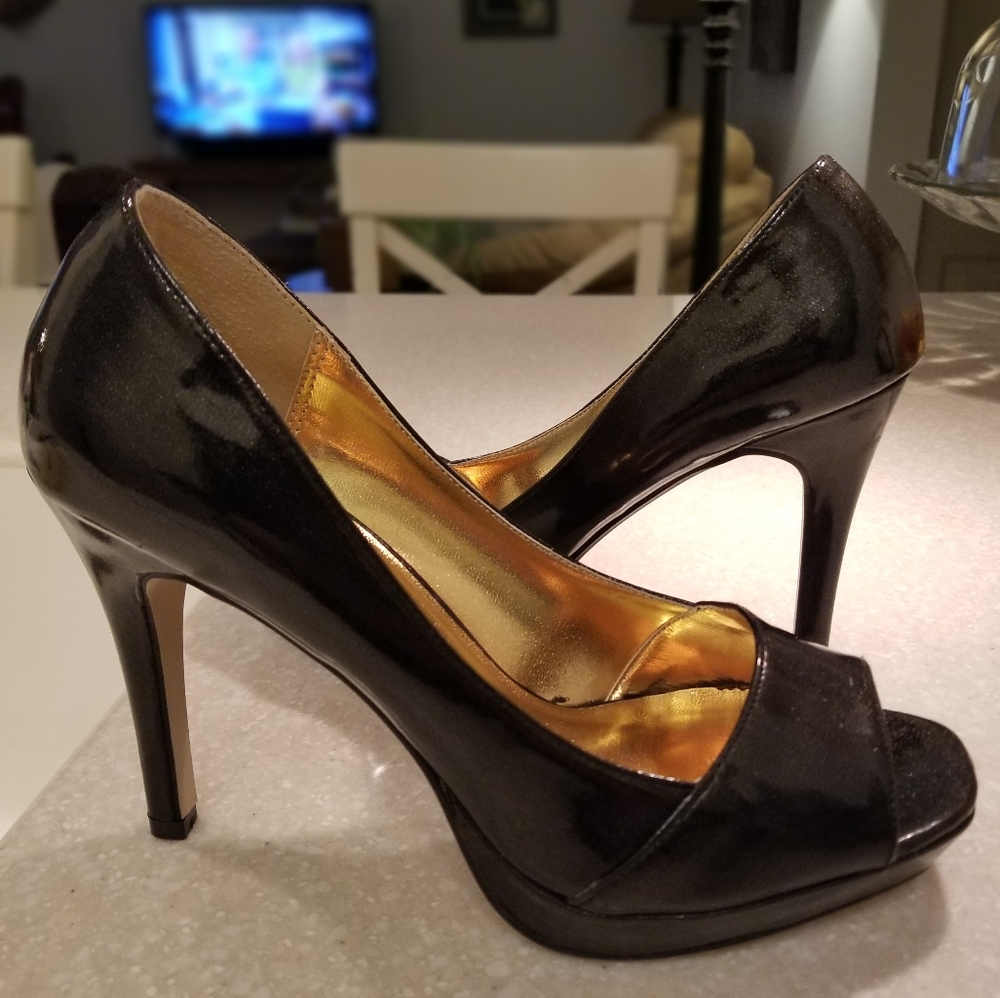Black sparkle peep toe 4" pump, sz 8